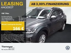 Grau Gebraucht 2024 VW T-Roc Life SUV | 21.870 € (Guter Preis)