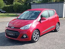 Rot Gebraucht 2016 Hyundai i10 Style Kleinwagen | 10.499 € (Guter Preis)