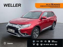 Karmin rot Gebraucht 2019 Mitsubishi Outlander Diamant Edition SUV | 21.980 € (Fairer Preis)
