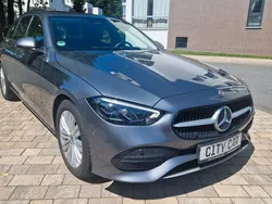Grau Gebraucht 2023 Mercedes C200 Kombi | 25.900 € (Fairer Preis)