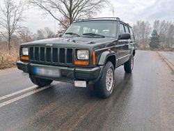 Grün Gebraucht 1997 Jeep Cherokee Limited SUV | 9.999 € (Etwas zu teuer)