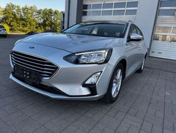 Silber Gebraucht 2022 Ford Focus Kombi | 17.490 € (Guter Preis)