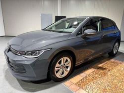 Grau Gebraucht 2025 VW Golf Life Limousine | 25.890 € (Guter Preis)