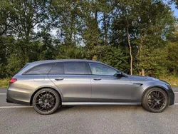 Grau Gebraucht 2018 Mercedes E63 AMG AMG Limousine | 52.200 € (Fairer Preis)
