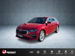Rot (velvetrot premium ) Gebraucht 2025 Skoda Scala Selection Kleinwagen | 26.970 € (Etwas zu teuer)