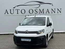 Weiss Gebraucht 2021 Citroën Berlingo Van / Kleinbus | 14.500 € (Superpreis)