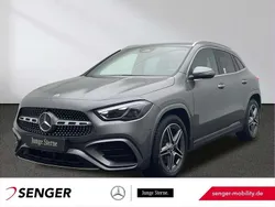 Grau Gebraucht 2024 Mercedes GLA200 AMG SUV | 41.390 € (Fairer Preis)
