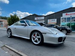 Silber Gebraucht 2002 Porsche 911 Carrera 4S Coupé | 48.900 € (Etwas zu teuer)