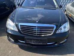 Schwarz Gebraucht 2008 Mercedes S600L Limousine | 13.000 €