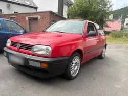 Rot Gebraucht 1994 VW Golf III Kleinwagen | 3.600 €