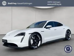 Weiß Gebraucht 2020 Porsche Taycan 4S Limousine | 63.440 € (Fairer Preis)