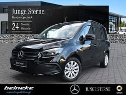 Schwarz Gebraucht 2024 Mercedes 180 Progressive Limousine | 29.690 € (Teuer)