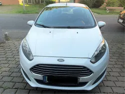 Weiß Gebraucht 2012 Ford Fiesta Trend Kleinwagen | 4.100 € (Fairer Preis)