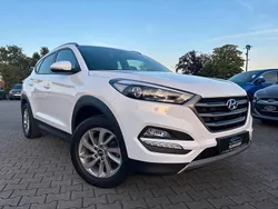 Weiß Gebraucht 2017 Hyundai Tucson Advantage SUV | 16.590 € (Fairer Preis)