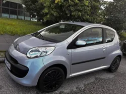 Grau Gebraucht 2009 Citroën C1 Kleinwagen | 2.000 € (Fairer Preis)
