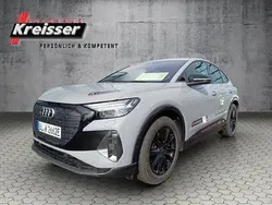 Grau (kieselgrau) Gebraucht 2023 Audi Q4 Sportback e-tron Ambiente SUV | 44.950 €