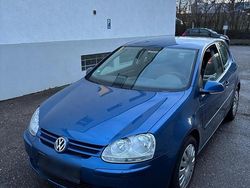 Blau Gebraucht 2007 VW Golf V Kleinwagen | 2.650 € (Guter Preis)