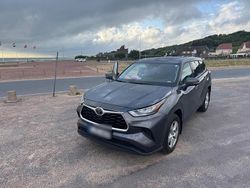 Grau Gebraucht 2020 Toyota Highlander SUV | 31.500 €