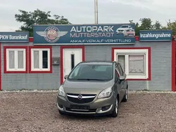 Grau Gebraucht 2016 Opel Meriva drive Van / Kleinbus | 6.999 € (Fairer Preis)