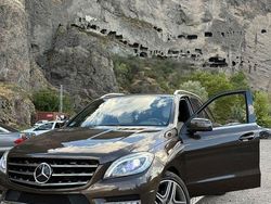 Braun Gebraucht 2012 Mercedes ML350 Edition 1 SUV | 18.900 € (Fairer Preis)