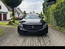 Schwarz Gebraucht 2019 Mercedes E350 Avantgarde Limousine | 29.999 € (Guter Preis)
