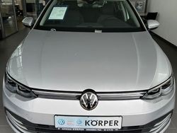 Reflexsilber metallic Gebraucht 2021 VW Golf VIII Life Kombi | 23.780 € (Fairer Preis)