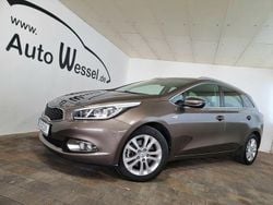Grau Gebraucht 2014 Kia Ceed Sportswagon FIFA World Cup Edition Kombi | 11.500 € (Teuer)