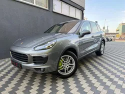 Meteorgrau Gebraucht 2016 Porsche Cayenne S E-Hybrid SUV | 36.800 € (Etwas zu teuer)