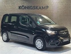 Schwarz Gebraucht 2018 Opel Combo Life Edition Van / Kleinbus | 13.490 € (Guter Preis)