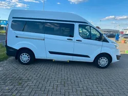Frostweiß Gebraucht 2018 Ford Transit Custom Trend Kombi | 13.999 €