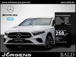 Polarweiß Gebraucht 2024 Mercedes A180 Progressive Limousine | 27.380 € (Guter Preis)