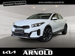 Weiß (carraraweiß) Gebraucht 2025 Kia XCeed Spirit SUV | 23.450 € (Superpreis)