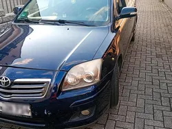 Blau Gebraucht 2008 Toyota Avensis Kombi | 1.300 € (Superpreis)
