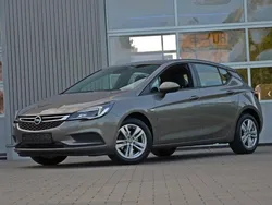 Grau Gebraucht 2016 Opel Astra Edition Limousine | 9.650 € (Fairer Preis)