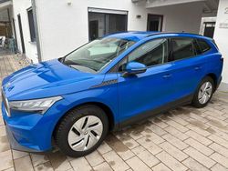 Blau Gebraucht 2023 Skoda Enyaq iV SUV | 19.450 € (Guter Preis)