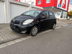 Schwarz Gebraucht 2009 Toyota Yaris Sol Limousine | 3.400 € (Fairer Preis)