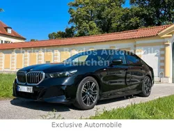 Schwarz Gebraucht 2023 BMW i5 Comfort Edition Limousine | 62.550 € (Guter Preis)