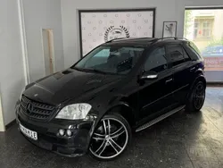Schwarz Gebraucht 2005 Mercedes ML350 SUV | 14.990 €