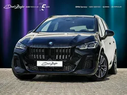 Saphirschwarzmetallic Gebraucht 2025 BMW 218 Active Tourer M Sport Van / Kleinbus | 33.890 € (Guter Preis)