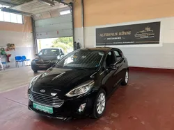 Schwarz Gebraucht 2018 Ford Fiesta Titanium Kleinwagen | 9.999 € (Fairer Preis)
