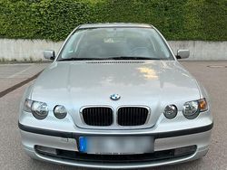 Grau Gebraucht 2003 BMW 316 Coupé | 800 € (Superpreis)