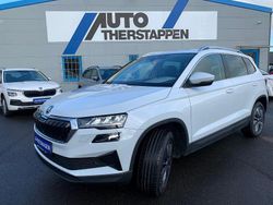 Moonweiss metallic (metallic) Gebraucht 2024 Skoda Karoq Selection SUV | 32.990 € (Fairer Preis)