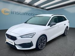 Weiß Gebraucht 2022 Cupra Leon Kombi | 24.199 € (Guter Preis)