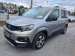 Grau Gebraucht 2019 Peugeot Rifter GT Van / Kleinbus | 17.999 € (Teuer)