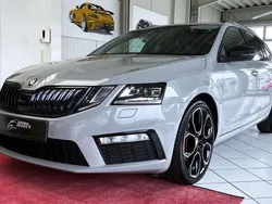Grau Gebraucht 2020 Skoda Octavia vRS Kombi | 20.990 € (Fairer Preis)