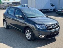 Grau Gebraucht 2021 Dacia Sandero Kleinwagen | 9.950 € (Superpreis)