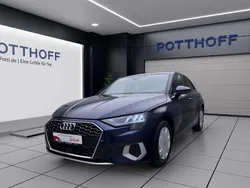 Blau Gebraucht 2024 Audi A3 Sportback Advanced Limousine | 27.950 € (Guter Preis)