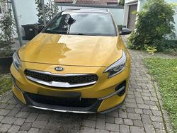 Gelb Gebraucht 2021 Kia XCeed Xdition SUV | 19.900 € (Guter Preis)
