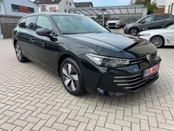 Schwarz Gebraucht 2024 VW Passat Business Limousine | 30.900 € (Superpreis)