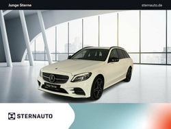 Unilack polarweiß Gebraucht 2021 Mercedes C300 AMG Kombi | 29.480 € (Guter Preis)